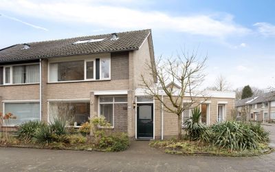 Waddenzeelaan 19
