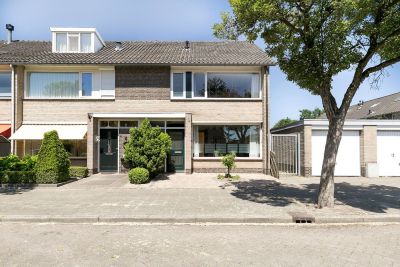 Tiengemetenstraat 2
