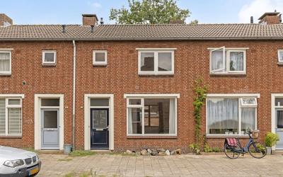 Resedastraat 32