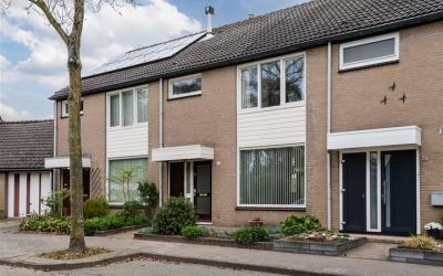 Akerendam 27