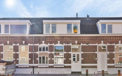 Hoogstraat 383