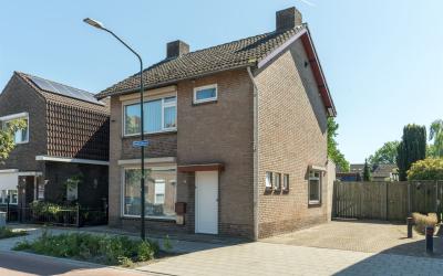 Dwarsstraat 18