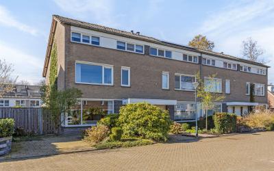 Korhoenhof 8