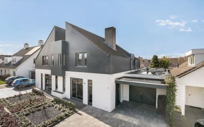 Van Homberg. 9