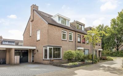 Sint Annagi. 7