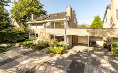 van der Hofstatstraat 11