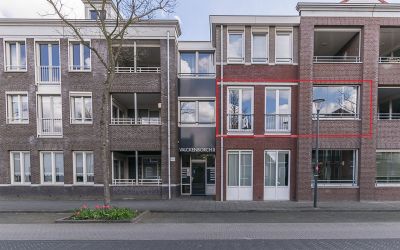 Hendrik Vee. 6-F