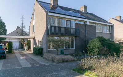 Maaslaan 15
