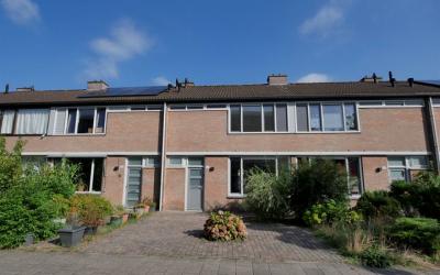 van Weerden. 142