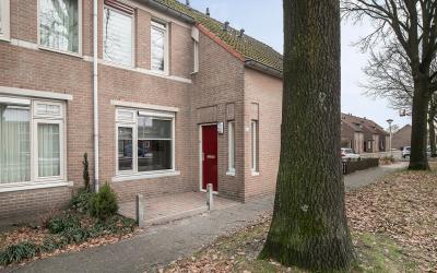 Overspoor 82
