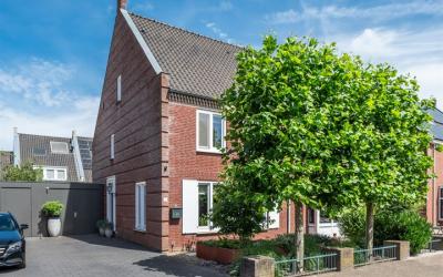 Karthuizers. 16