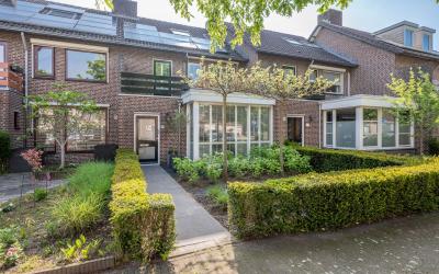 van Ommeren. 31