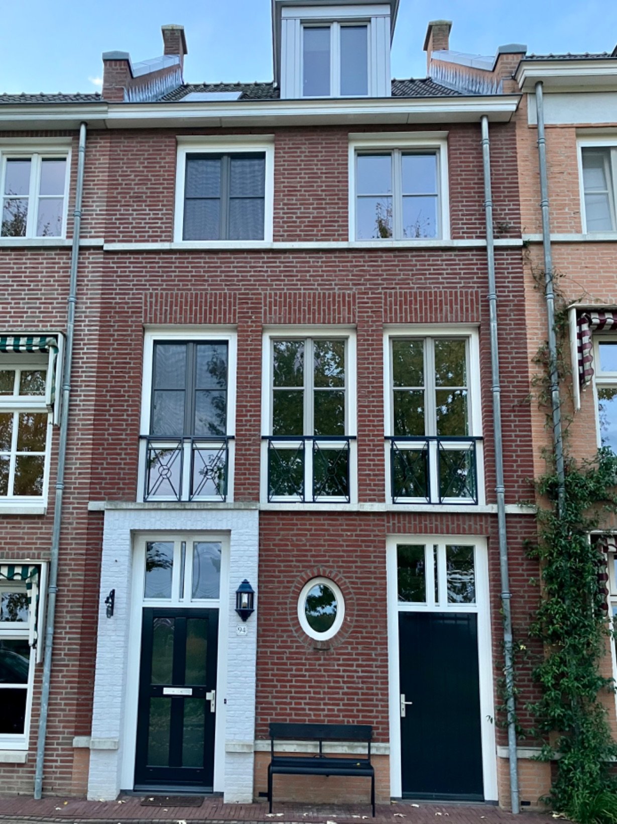 Tussenwoning te koop: Neerwal 94, Helmond
