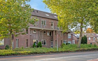 Weg door de. 95