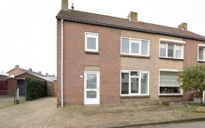 Dorpsstraat 48