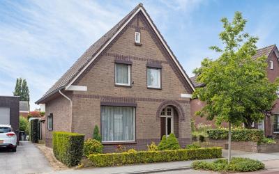 Emmastraat 84