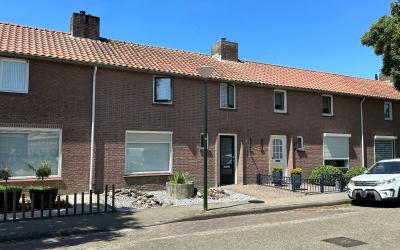 Julianastra. 12