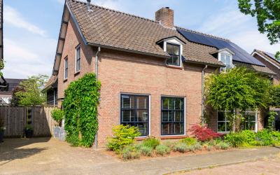 Kerkstraat 30