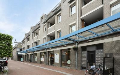 Raadhuisstr. 72
