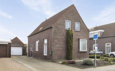Dorpsstraat 60