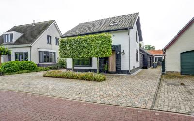 Donkersveld 2