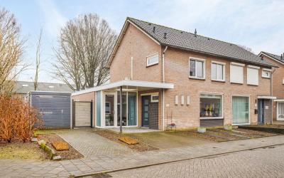 Menuetstraat 20
