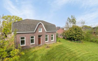 Zandsteeg 7
