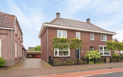 Dorpsstraat 37