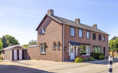 Dorpsstraat 14