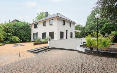 Dorpsstraat 6