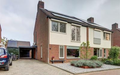 Meerlosebaan 16