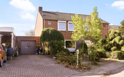 Kapelstraat 16
