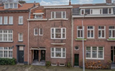 Nassaustraat 12