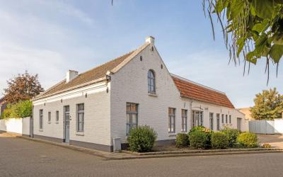 Hoekstraat 12