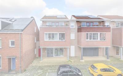 1e Graaf van Loonstraat 17-A