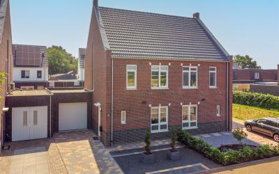 Maaszicht 15
