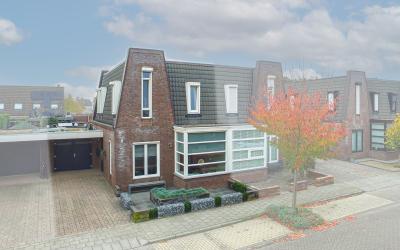 Offenbeker. 9