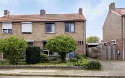 Oranjestraat 9