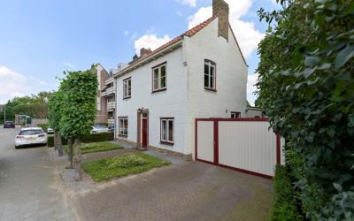 Loevestraat 30