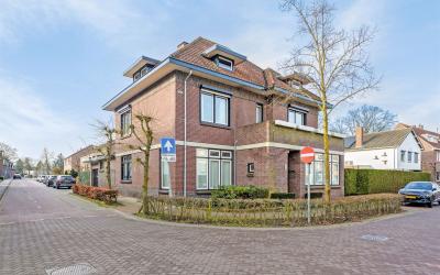 Kloosterstraat 1