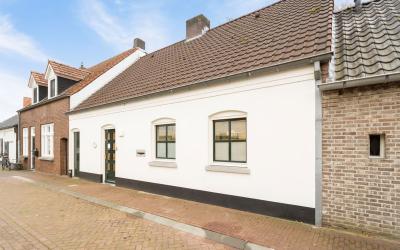 Veestraat 5