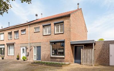 Burg Gielen. 32