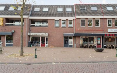 Raadhuisstraat 16