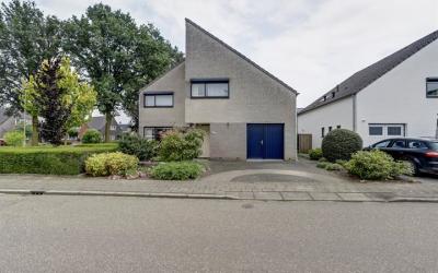 Van Vlatten. 128