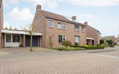 Van Vlatten. 24