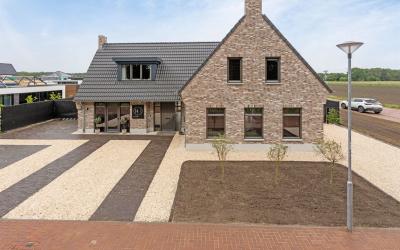 Op de Lunde. 26
