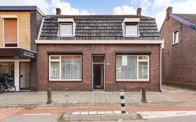 Veldstraat 18
