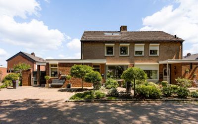 Willem van. 9
