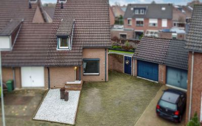 Diepenbroek. 73