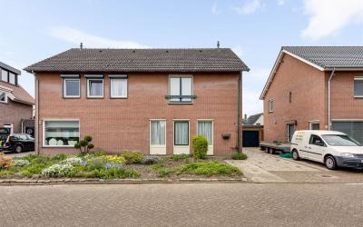 van Eyckstr. 6